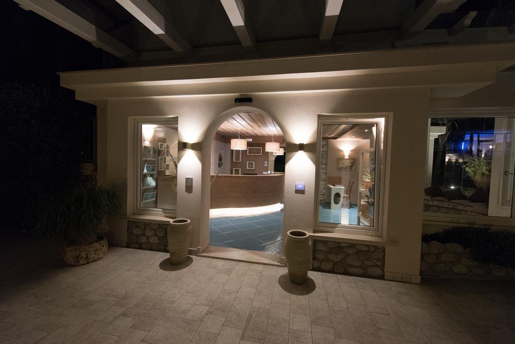 Baia Del Godano Resort & Spa Capo Vaticano Eksteriør billede